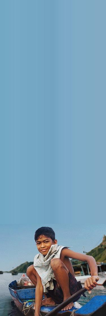 mobile_Boy in Boat Bluer Sky Upper Image 375 x 1110