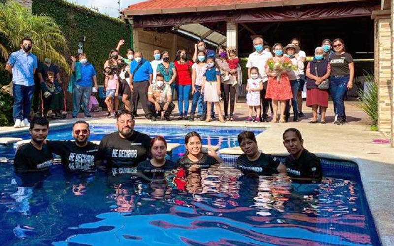 Oaxaca Church Plant Baptisms