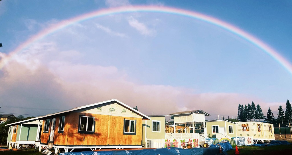Puka_Naz_Rainbow